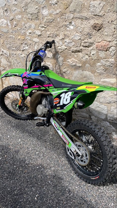 Motocross Kawasaki Dirt Bikes, Yamaha Dirt Bikes, Offroad Jeep, Kawasaki Motorcycles, Sports Bikes Motorcycles, Dirt Bikes, Jet Ski, Bike Life, Dirt Bike