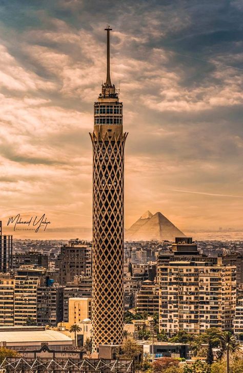 Egypt Wallpaper, Cairo Tower, Earth Pictures, Beautiful Nature Wallpaper, Tuscany Italy, Vintage Pictures, Art Drawings Simple, Nature Wallpaper, Siena