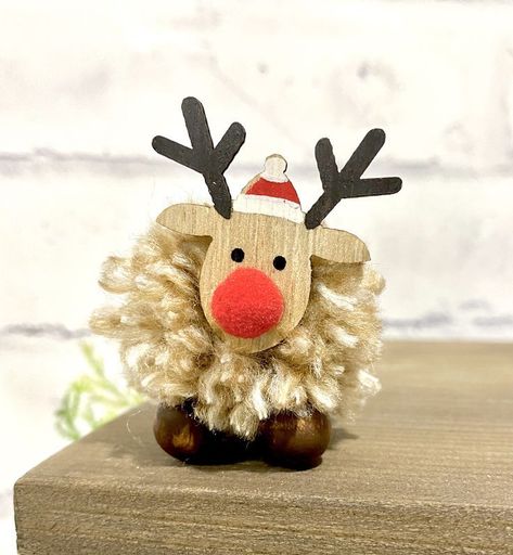 Turquoise Valentine, Christmas Pom Pom Crafts, Reindeer Diy, Christmas Pom Pom, Diy Pom Poms, Reindeer Head, Xmas Toys, Reindeer Craft, Diy Pom Pom