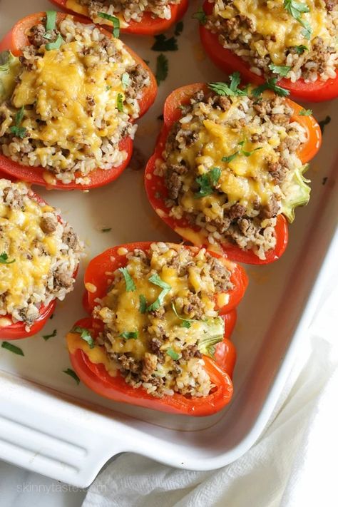 Turkey Stuffed Bell Peppers - Skinnytaste Weight Watchers Stuffed Peppers, Stuffed Peppers Quinoa, Stuffed Bell Peppers Turkey, Turkey Stuffed Peppers, Ground Turkey Stuffed Peppers, Quinoa Stuffed Peppers, Stuffed Peppers Turkey, Bell Pepper Recipes, Ground Turkey Recipes