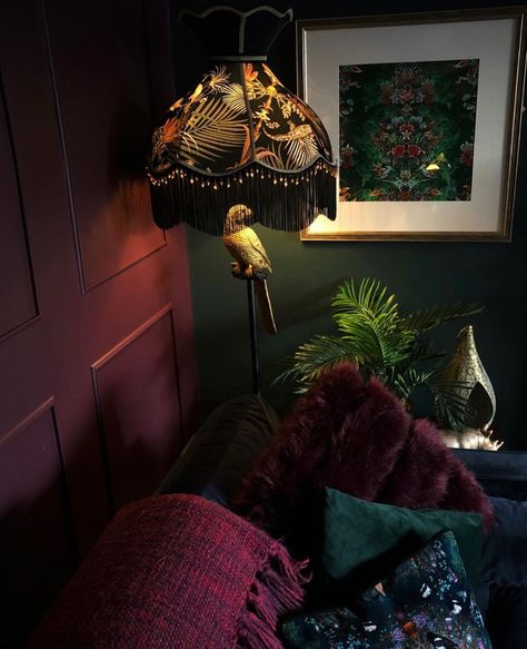 Dark Feminine Aesthetic Living Room, Jewel Toned Living Room Decor, Jewel Tone Vintage Bedroom, Dark Green And Burgundy Living Room, Dark Green And Purple Living Room, Green And Purple Home Decor, Moody Whimsical Interior, Green Burgundy Living Room, Dark Jewel Tone Living Room