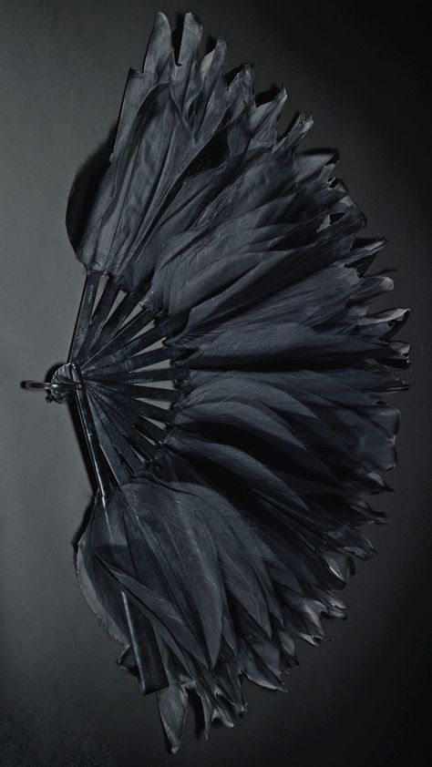 A black organza fan, Chanel, circa 1920 Lady In Black, Folding Fans, Antique Fans, Folding Hand Fan, Fan Decoration, Poppy Delevingne, Japanese Fan, Chanel Cruise, Feather Fan