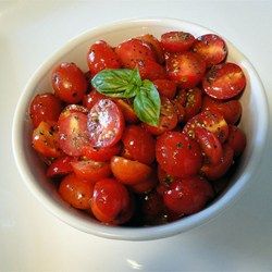 Cherry tomatoes and still more cherry tomatoes are packed into this nippy, wonderful salad or side dish. But they undergo a delicious transformation as they marinate in an herb infused vinegar and oil dressing. Marinated Cherry Tomatoes, Salad Tomato, Cherry Tomato Salad, Lil Luna, Tomato Salad Recipes, Resep Salad, Creamy Cucumbers, Tomato Cucumber, Cherry Tomato