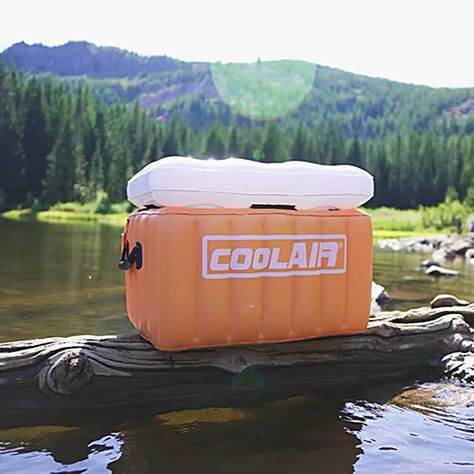 This Floating Inflatable Drink Cooler For Pool Parties | coolAIR - TheSuperBOO! C2 Drink, Diy Beer, Drink Cooler, Beer Float, Plastic Products, Beer Brands, Pool Parties, Beverage Cooler, Car Camping