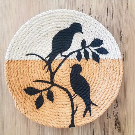 Jute Wall Art, Boho Art Painting, Coiled Fabric Basket, Boho Crafts Diy, Rope Decor, Boho Painting, Jute Crafts, Wall Decor Crafts, Rope Crafts Diy