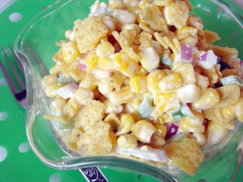 This was a delightful salad.  Tasty and crunchy. Sure to please your guests for a barbeque or anytime! Frito Corn Salad Recipe, Frito Corn Salad, Corn Salad Recipe, Paula Dean, Paula Deen Recipes, Corn Salad Recipes, Cole Slaw, Nigella Lawson, Corn Salad