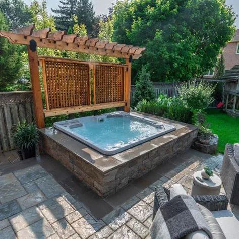 Hot Tub Privacy Wall, Small Hot Tub, Hot Tub Privacy, Hot Tub Pergola, Backyard Spa, Side Patio, Hot Tub Landscaping, Hot Tub Surround, Small Backyard Design Layout