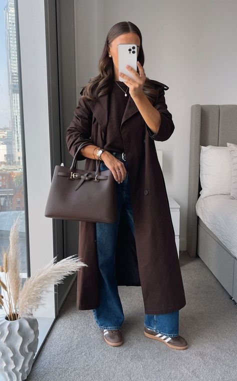 Dark Brown Coat Outfit, Brown Trench Coat Outfit, Brown Coat Outfit, Wool Trench Coat Women, European Fall, Trench Outfit, Outfit Coat, Fall Travel Outfit, Winter Coat Outfits