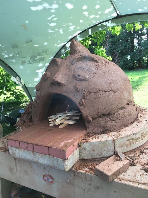 Clay Pizza, Clay Pizza Oven, Wood Fire Pizza, Cob Oven, Oven Outdoor, Surprise Present, Clay Oven, Fire Wood, Outdoor Pizza Oven