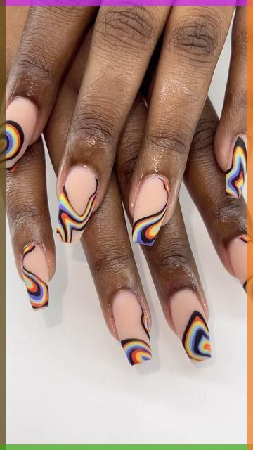 Christmas nail art Funky Abstract Nails, Abstract Pride Nails, Summer Edgy Nails, Cute Trippy Nails, Graphic Nails Designs, Easy Trippy Nail Art, Intense Nail Art, Halloween Nails Colorful, Psychodelisch Nails