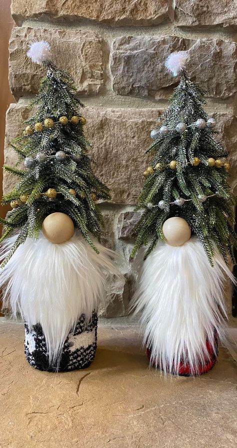 Christmas Knomes, Gnome Decor, Winter Wonderland Theme, Wonderland Theme, Handmade Christmas Crafts, Christmas Tree Decorations Diy, Diy Gnomes, Gnomes Crafts, Holiday Crafts Christmas