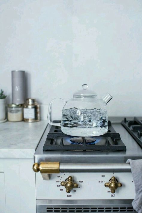 Clear Kettle, Clear Tea Pot, Mona Mina, Clear Teapot, Lacanche Range, Cornmeal Cake, Glass Kettle, Glass Tea Kettle, Local Milk