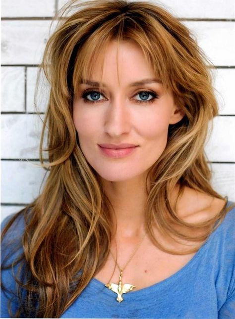 Natascha Mcelhone, Soft Autumn, Pretty Makeup, Beautiful Eyes, Celebrities Female, Timeless Beauty, New Hair, Beauty Women, Beautiful People