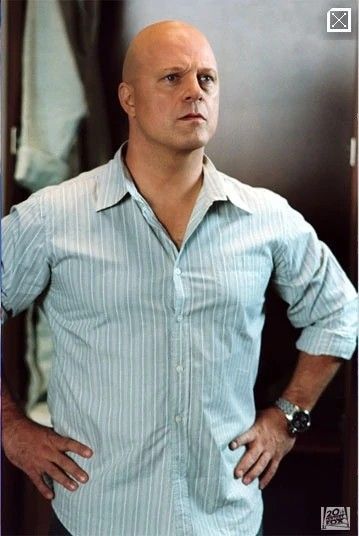 Michael Chiklis, Maria Sharapova, Marvel Movies, Casual Button Down Shirt, Button Down Shirt, Men Casual, Mens Tops, Marvel Films