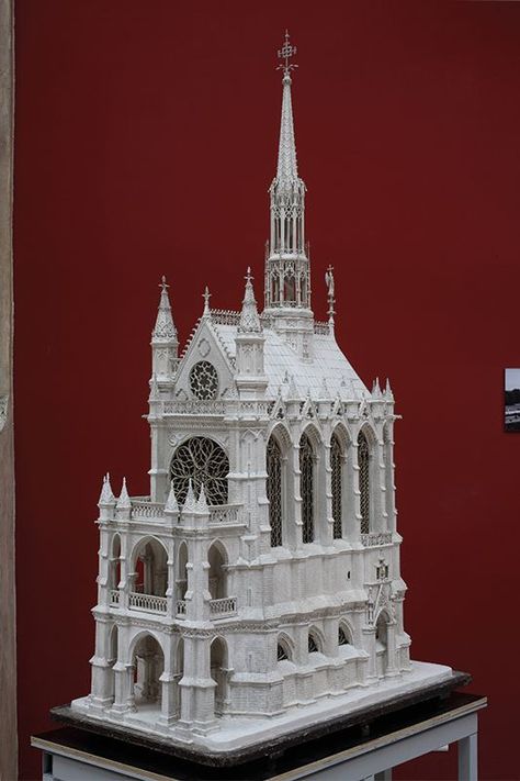 Model of the Sainte Chapelle Church Design Architecture, Gothic Buildings, Romanesque Architecture, Gothic Castle, Gothic Cathedrals, Cathedral Architecture, Gothic Church, Building Concept, 3d Architecture