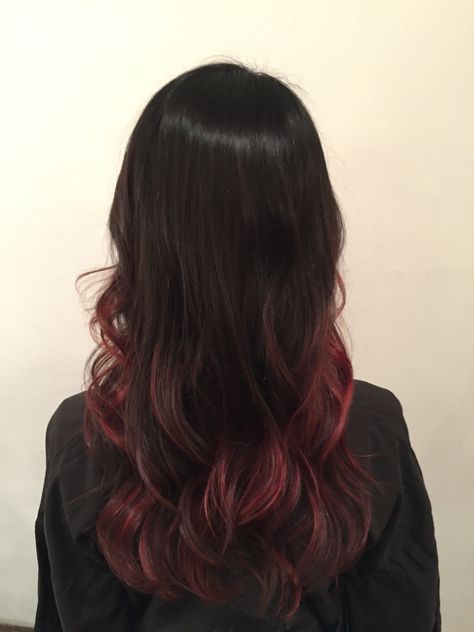 Black Hair Fading Into Red, Black Hair Dyed Red, Dark Red Hair Balayage, Cherry Red Balayage Hair, Red Hair Ends, Brown Hair With Red, Red Hair Tips, Red Balayage Hair, Short Dyed Hair