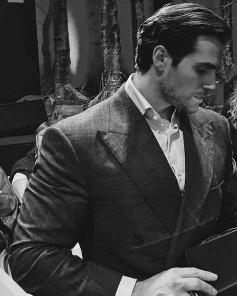 807 Likes, 11 Comments - Karin 🇧🇷🇩🇪 Fan Page (@henrycavill.dreams) on Instagram: “#Henrycavill” John Wilson, Monsieur Madame, The Perfect Guy, Jairzinho, Man Of Steel, Henry Cavill, Tom Hardy, Dream Guy, Robert Pattinson