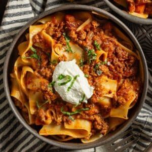 The best creamy bolognese sauce - Lauren from Scratch Recipes Black Beans, Beef Eggplant, Eggplant Pizza Recipe, Super Bowl Finger Foods, Best Bolognese Sauce, Homemade Bolognese Sauce, Homemade Bolognese, Eggplant Pizza, Bolognese Sauce Recipe