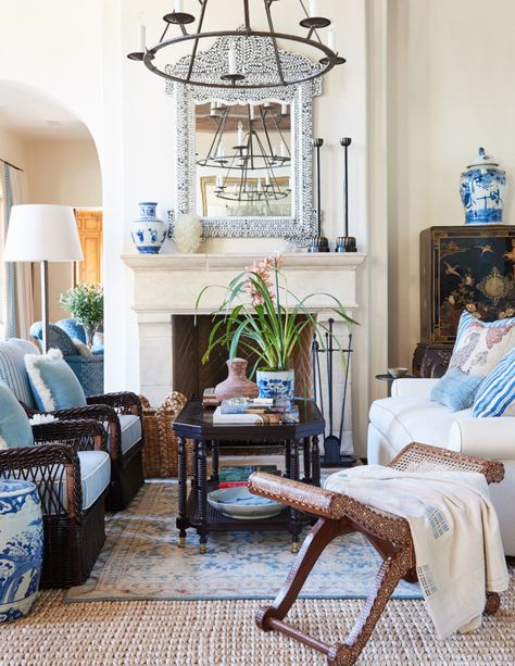 5 hot designers make what's old look new. New Traditional style is trending. How to get the look. 5 Rooms to copy and what to buy. Virtual Room Designer, Mark Sikes, Mark D Sikes, American Decor, Layered Rugs, Chinoiserie Chic, New Traditional, White Rooms, 2020 Design