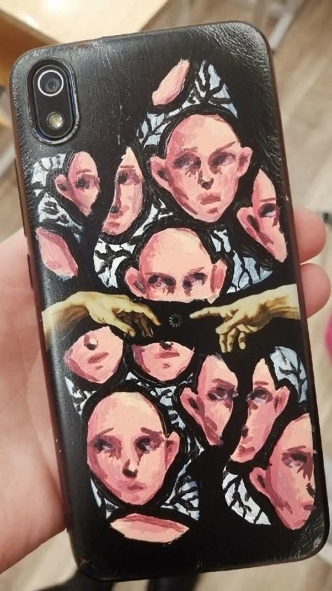 Phonecase Aesthetic, Clear Phone Case Design, Phone Case Diy Paint, Ghost Photography, Cd Crafts, Collage Phone Case, Album Diy, Pretty Phone Cases, Black Stickers