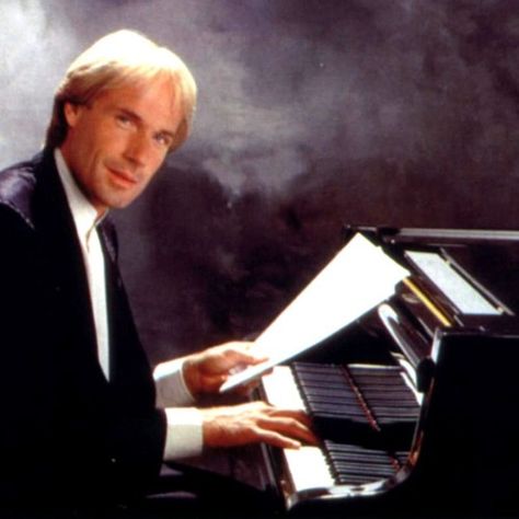 Stream Richard Clayderman flower heart by Ahmed Yousef | Listen online for free on SoundCloud Richard Clayderman, Beauty Soul, Nota Musical, Andre Rieu, Do Re Mi, Afrikaanse Quotes, Beauty Places, Book Writer, Interesting People