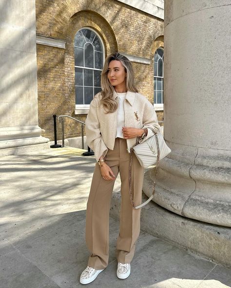 FREYA KILLIN. (@freyakillin) | Instagram Freya Killin Style, Spring Coats For Women, Dessert Outfit, Freya Killin, Dessert Spring, Mantel Outfit, Outfit Zara, Outfit Primavera, Chique Outfits