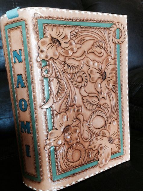 Bible cover Diy Leather Bible Cover, Western Leather Bible Cover, Tooled Bible Cover, Western Bible Cover, Leather Bible Cover Patterns, Custom Leather Bible Cover, Leather Binder Cover, Leather Bible Cover Handmade, Hand Tooled Leather Bible Covers