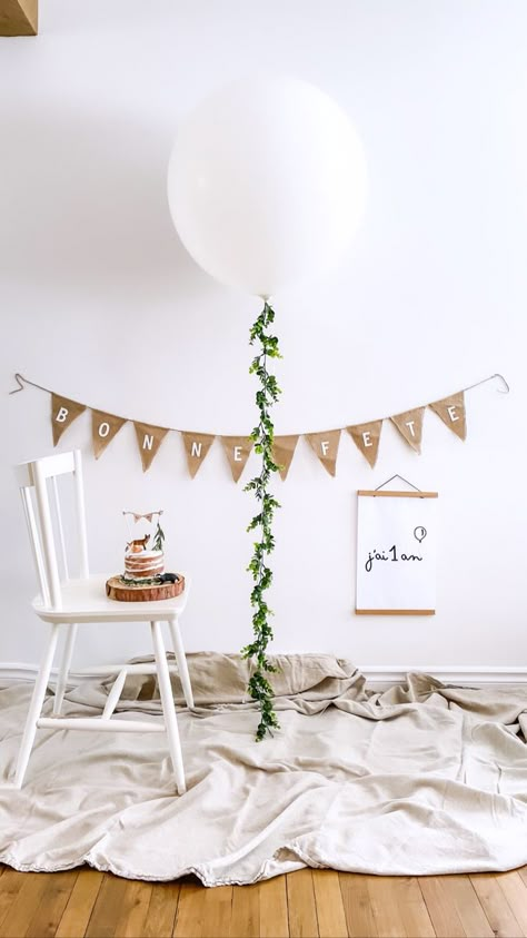 Earthy First Birthday, One Year Old Simple Birthday, Birthday Party One Year Old, Nature First Birthday, 1 Year Decoration First Birthdays, Birthday Decorations 1 Year, One Year Old Decorations Birthday, One Year Old Backdrop, Neutral One Year Birthday