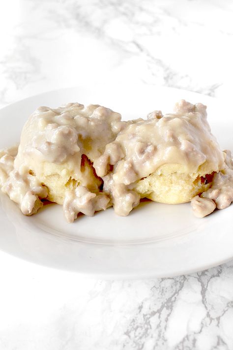 Dairy Free Biscuits And Gravy, Dairy Free Sausage Gravy, Dairy Free Gravy, Southern Sausage Gravy, Homemade Gravy For Biscuits, Dairy Free Biscuits, Dairy Free Sauces, Milk Gravy, Dairy Free Recipes Easy