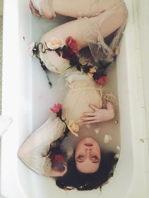 The Lover Archetype, Lover Archetype, Bathtub Photography, Bath Photography, Beautiful Photoshoot Ideas, Free High Resolution Photos, Flower Bath, Self Portrait Poses, The Lover