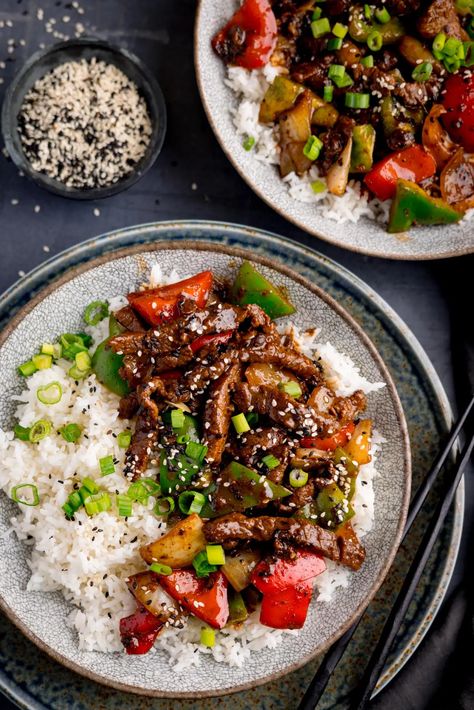 Beef And Black Bean Stir Fry, Black Bean Garlic Sauce Stir Fry, Black Bean Pork Chinese, Black Bean Sauce Chinese, Beef In Black Bean Sauce, Bean Sauce Recipe, Black Bean Sauce Recipe, Crispy Chilli Beef, Baked Pesto Chicken