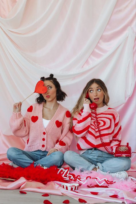 Two girls pose in valentines outfits Valentine Photo Shoot Outfit, Cute Valentine’s Day Photoshoot, Cute Outfits Valentines Day, Valentine Friend Photoshoot, Valentines Outfits 2024, Valentines Themed Photoshoot, Sisters Valentines Photoshoot, Girly Valentines Outfits, Valentine Day Outfits Aesthetic