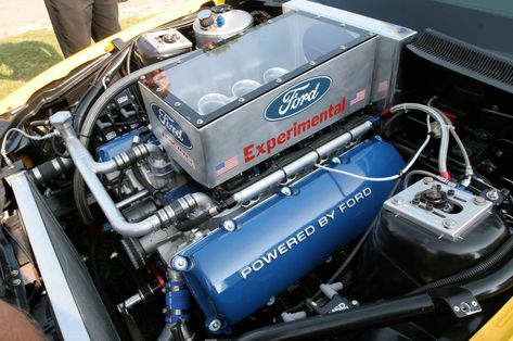 Bronco Prerunner, Ford Racing Engines, Green Mustang, Ford Engines, Car Engineering, Built Ford Tough, Performance Engines, Ford Racing, Race Engines