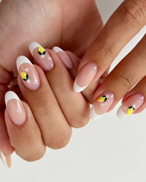 Shelley Graham | Ad) Feeling fresh with these strawberry-blossom nails! 🍓🌼 Who else is ready for sunny days? #springvibes @the_gelbottle_inc Clear… | Instagram Strawberry Blossom, Blossom Nails, Biab Nails, Berry Nails, White French Nails, Lemon Nails, Red Nail Art, Tiny White Flowers, White French Tip