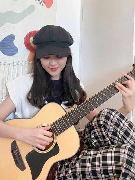 Nicole Torres, Girl Korean Aesthetic, Vision Board Pics, Girl Korean, Guitar Girl, Bts Aesthetic Wallpaper For Phone, Korean Aesthetic, Bts Aesthetic, Aesthetic Wallpaper