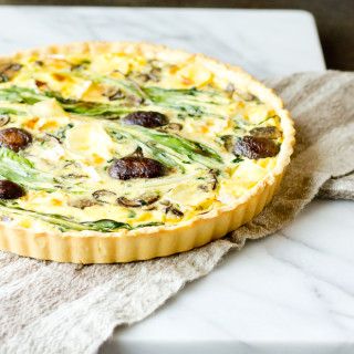 Quiche with Ramps, Mushrooms, and Brie - The Gourmet Gourmand Savory Pastry, Pastry Crust, Crust Recipe, Back To Nature, Brie, Asparagus, Breakfast Brunch, A Food, Food Processor Recipes