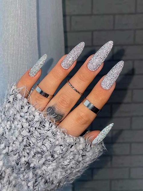 Trendy Silver Nails, New Years Nails Silver Glitter, Glitter Nails For New Years, New Years Long Nails, Nails Nye New Years, New Years Nails Design Glitter Sparkle, Silver Nails Christmas, New Year Nails Design 2024 Almond, New Years Nails Silver