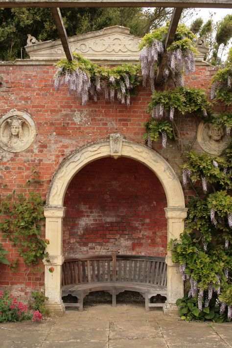 English Manor Houses, England Style, Pergola Patio, Garden Bench, San Sebastian, Garden Gates, Garden Spaces, Outdoor Rooms, Dream Garden