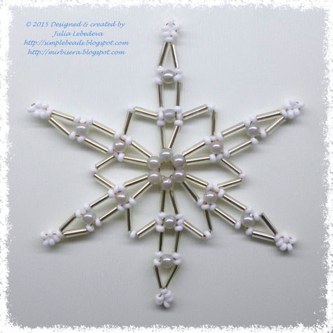 Free detailed tutorial on how to make a snowflake out of bugle beads, seed beads, round beads and wire. An easy-to-follow pattern, great for beginners! Beaded Snowflakes Ornament, Beaded Snowflake, How To Make Snowflakes, Beaded Ornament Covers, Bead Ornaments, Beads Christmas, Beaded Snowflakes, Bead Projects, Beaded Christmas Ornaments