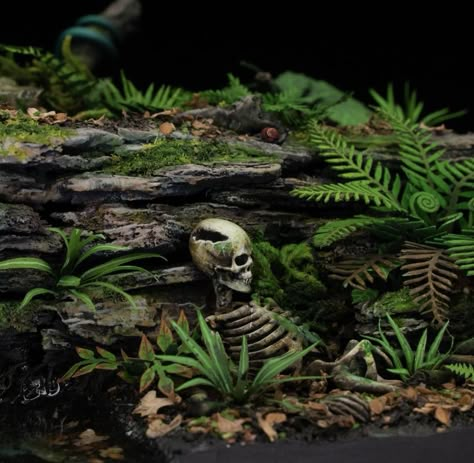 Warhammer Jungle Bases, Jungle Bases 40k, Miniature Basing, Bicycle Tattoo, Tomb Kings, Aquascape Design, Jungle Forest, Warhammer Terrain, Miniature Bases