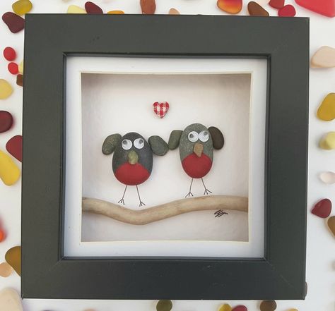 Funny Christmas gift, christmas robin pebble art, robin christmas decoration, unique birthday gift by IRockCrafts on Etsy Sheep Nursery Decor, Sheep Nursery, Googley Eyes, Robin Christmas, Christmas Robin, Glass Art Pictures, Fabric Freshener, Driftwood Branch, 17 December