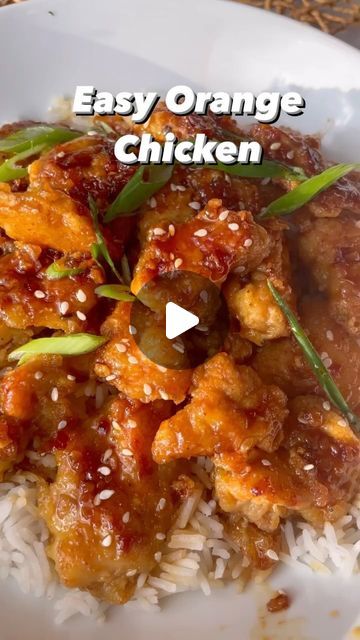 Nicki Mejia | Foodie on Instagram: "🥢EASY ORANGE CHICKEN🥢
•
This Easy Orange Chicken is made with crispy fried chicken coated in a sticky orange chicken sauce🔥 Ready in under 25 minutes!! RECIPE BELOW ⬇️ 
•
Nicki’s Crispy Chicken Thighs👩🏽‍🍳
🍗In a bowl mix:
1lb chicken thighs - cut into bite size pieces 
1 tablespoon of orange zest
2 large eggs 
1/4 cup cornstarch add more if needed to thicken it up
Salt & Pepper 
🍗Add oil to a pan, heat on medium-high heat. Cook chicken 4-5 minutes per side till golden and set aside. 
Nicki’s Orange Chicken Sauce👩🏽‍🍳
🍊In a bowl mix:
1 cup fresh squeeze orange juice 
2 tablespoons orange zest 
1/4 cup honey 
1/4 cup sugar 
1/3 rice vinegar (or white vinegar)
1/2 cup soy sauce 
1 teaspoon sesame oil
1 teaspoon crushed red pepper 
1 tablespoon of How To Make Orange Chicken, Orange Honey Chicken, Orange Chicken Recipe Easy, Sticky Orange Chicken, Tangerine Chicken, Baked Orange Chicken, Chinese Orange Chicken, Orange Chicken Sauce, Easy Orange Chicken