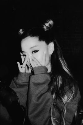 Tumblr Ariana Grande, Ariana Grande Tumblr, Ariana Grande Dangerous Woman, Pop Queen, Ariana Grande Wallpaper, Ariana Grande Photos, Ariana G, Black And White Fabric, Big Sean