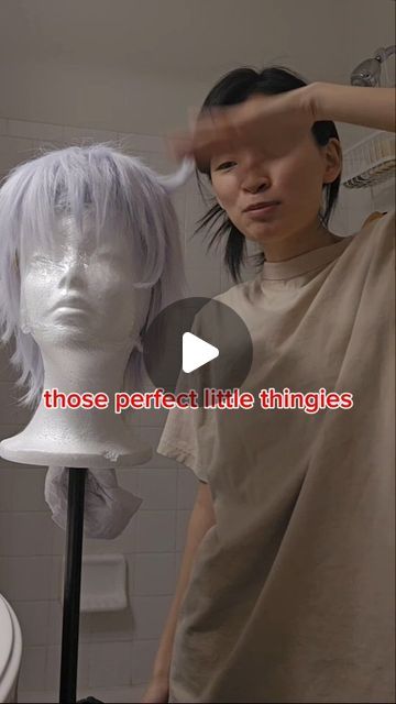 Meok on Instagram: "Part 2: How to actually style the wig

Heres the part 2, sorry ik ppl hate part 1 and part 2 of stuff but I just wanted to be able to explain and properly show without skipping over info so that way it made the most sense! But anyway basically steamer is a godsend🙏

#cosplay #cosplayer #wig #wigstyling #cosplaytips" How To Put On A Wig, Cosplay Tips, Wig Styles, Cosplay Wigs, That Way, Wigs, Sense, Instagram