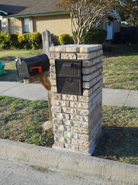 My Dad built the new stone mailbox on the right, replacing the old one on the left. Built In Mailbox Ideas, Stone And Wood Mailbox Ideas, Stone Around Mailbox Curb Appeal, Bricks Around Mailbox Mail Boxes, Cool Mailboxes Stone, Brick Mailbox With Package Drop, Modern Mailbox Design, Diy Napkin Holder, Stone Mailbox