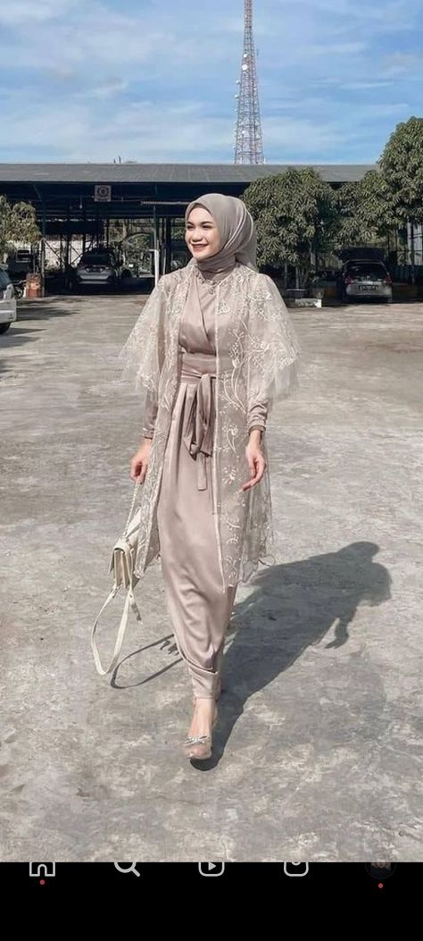 Breidsmed Dress, Kebaya Modern Hijab Graduation, Kebaya Sage Green Hijab, Outfit Graduation Hijab, Baju Kondangan Hijab Modern Simple, Outfit Perpisahan, Graduation Kebaya Hijab, Kebaya Kondangan Hijab, Dress Graduation Hijab