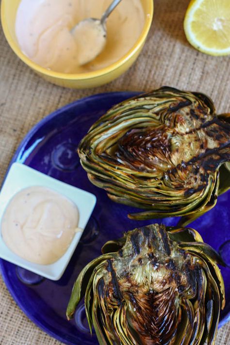 Grilled artichokes...it never occurred to me! I am SO trying this soon! Roasted Artichokes, Grilled Artichoke, Lemon Aioli, Chipotle Aioli, Pbs Food, Artichoke Recipes, Num Num, Munnar, Veggie Side Dishes