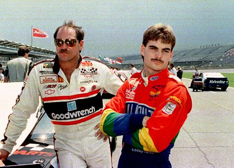 Jeff Gordon Nascar, Dale Earnhardt Sr, Nascar Race Cars, Nascar Cars, Nascar Driver, Stock Car Racing, Dale Jr, Nascar Race, Daytona 500