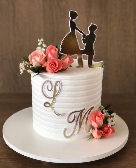 Cake For Civil Wedding, Easy Engagement Cake Ideas, Engagement Cake Designs Simple, Wedding Anniversary Cake Designs, Engagement Cake Ideas Elegant, Aniversary Cakes Designs, Simple Engagement Cake, Anniversary Theme Cake, Just Engaged Cake