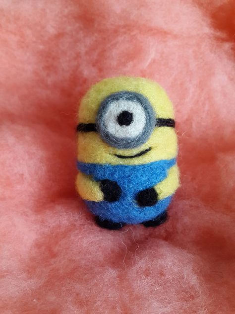 Needle Felting Ideas Animals, Niddle Felt, 3d Felting Ideas, Needle Felting Easy Simple, Cool Felting Ideas, Needle Felting Simple, Cute Needle Felting Ideas Easy, Cool Needle Felting Ideas, Simple Felting Ideas